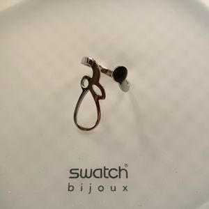 Swatch Bijoux Curvelaous Stainless Steel and Black Resin Ring - size 5